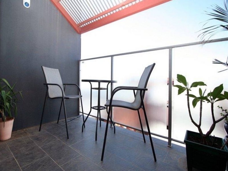 8/2 Fisher Place, Mawson Lakes SA 5095