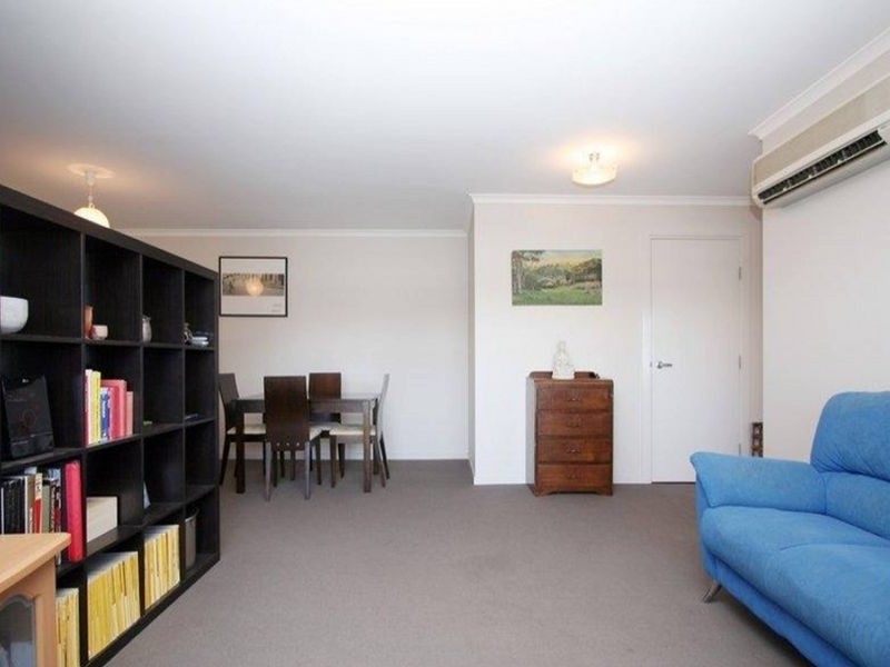 8/2 Fisher Place, Mawson Lakes SA 5095