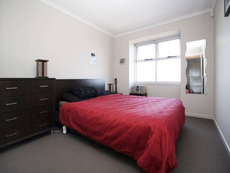 8/2 Fisher Place, Mawson Lakes SA 5095