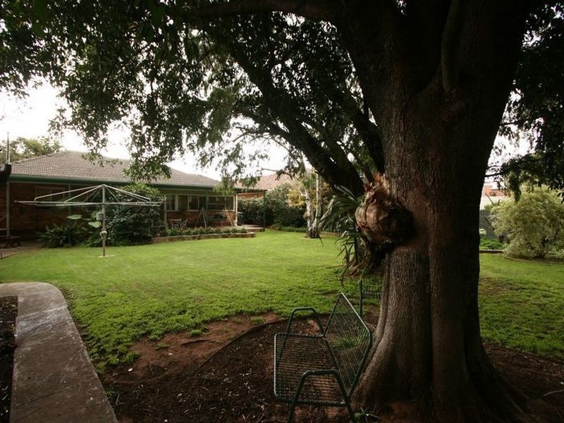 192 North East Road, Vale Park SA 5081