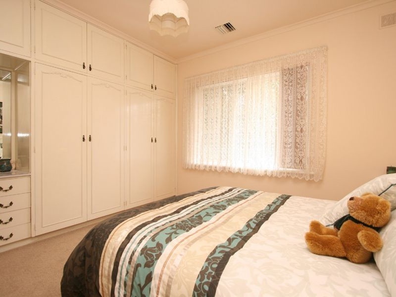 21 Hutton Street, Klemzig SA 5087