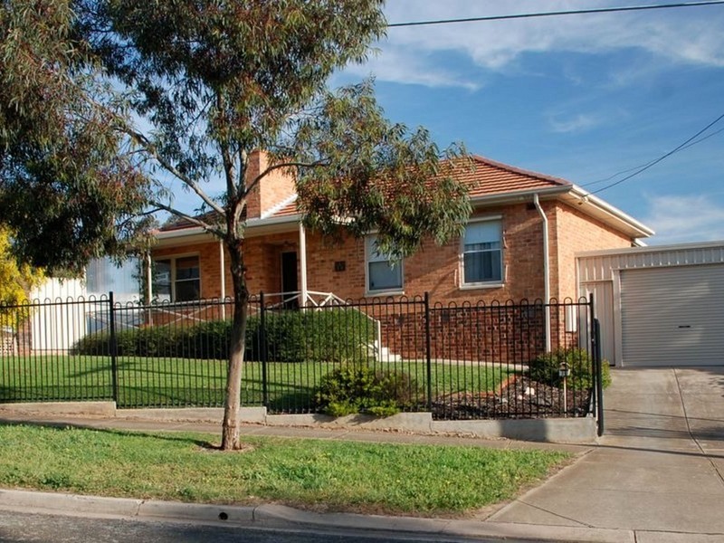 25 Taunton Ave, Enfield SA 5085