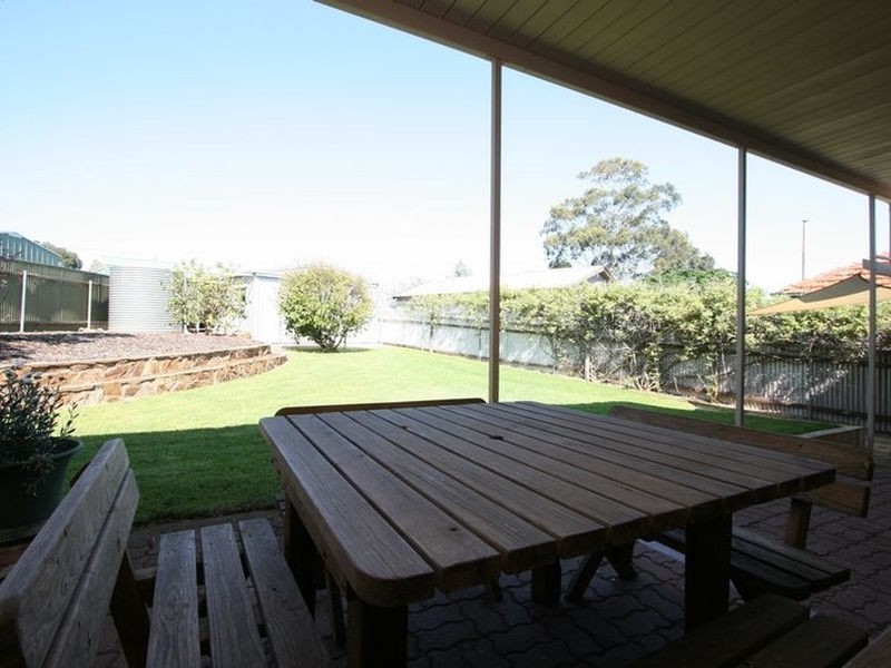 25 Taunton Ave, Enfield SA 5085