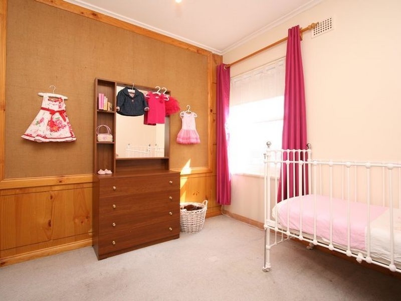 25 Taunton Ave, Enfield SA 5085