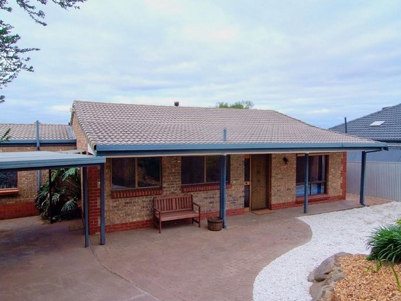 21 Lynore Avenue, Para Hills SA 5096