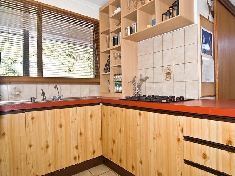 21 Lynore Avenue, Para Hills SA 5096