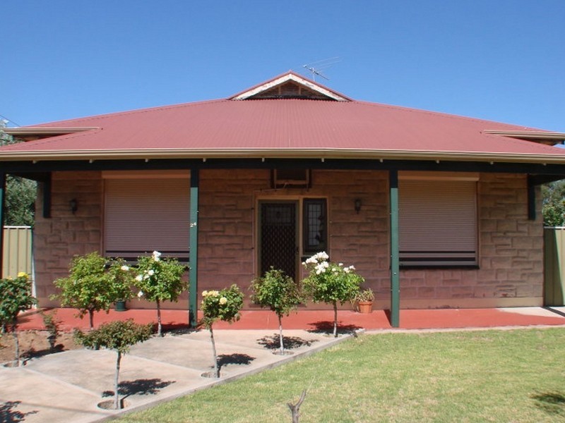 24 Addison Road, Pennington SA 5013