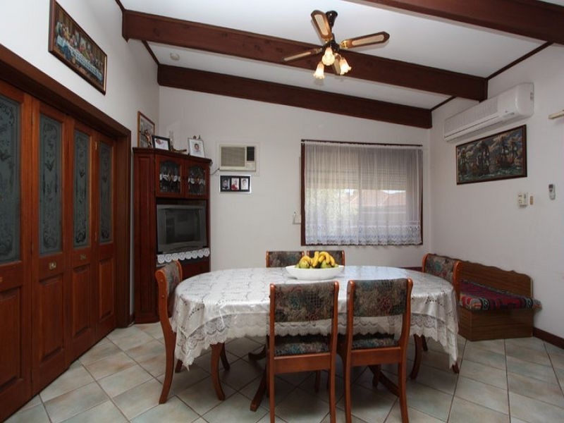 24 Addison Road, Pennington SA 5013