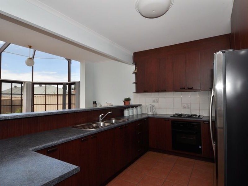 3 Hilltop Drive, Oakden SA 5086