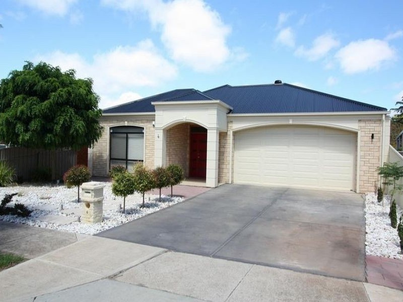 4 Gosfield Crescent, Hampstead Gardens SA 5086