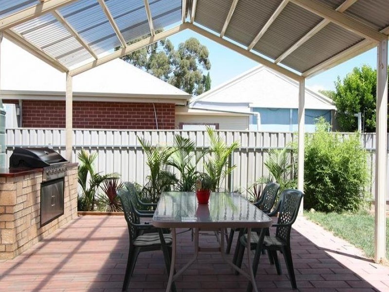 4 Gosfield Crescent, Hampstead Gardens SA 5086