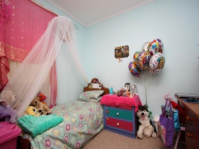 11 Davis Street, Woodville South SA 5011