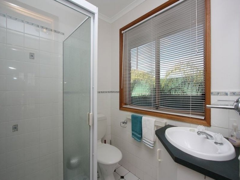 1 Douglas Avenue, Hillcrest SA 5086