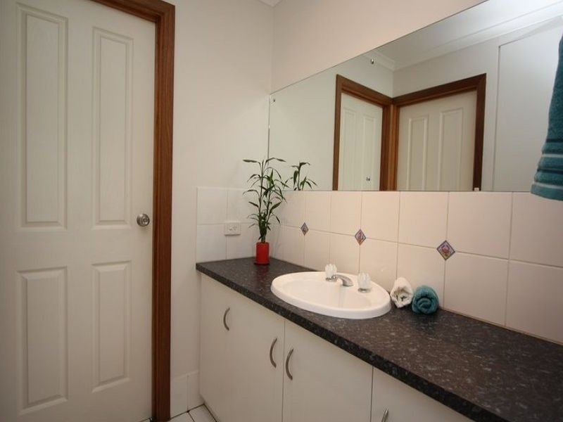 1 Douglas Avenue, Hillcrest SA 5086