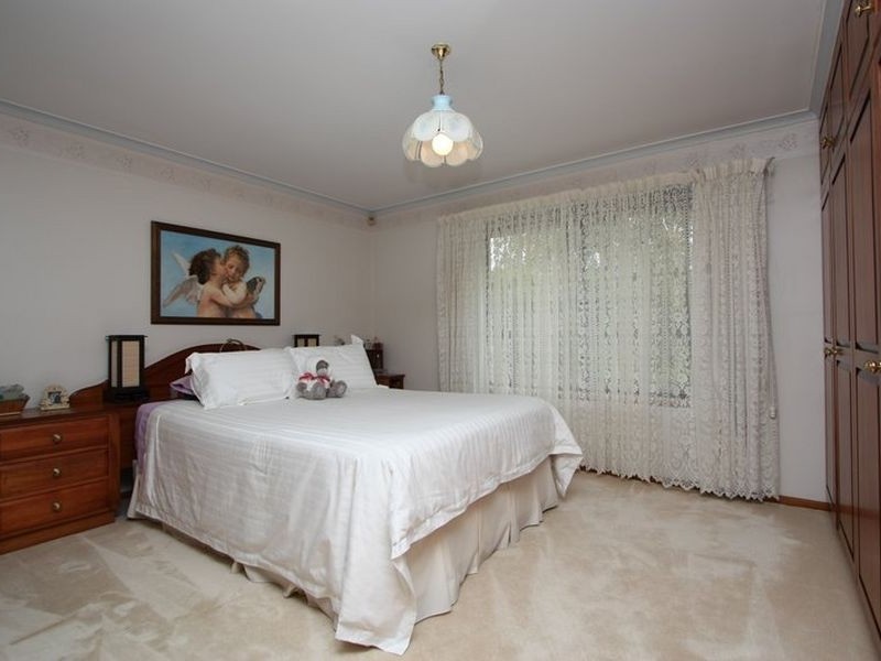 11 Orange Grove Circuit, Dernancourt SA 5075
