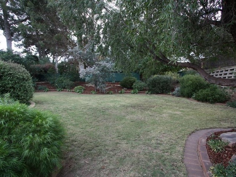 11 Orange Grove Circuit, Dernancourt SA 5075
