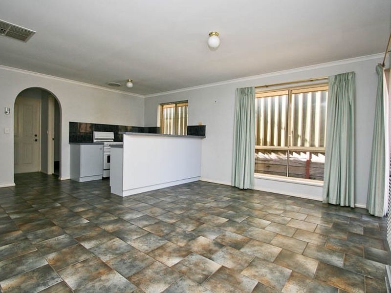 2 Chrichton Court, Greenwith SA 5125