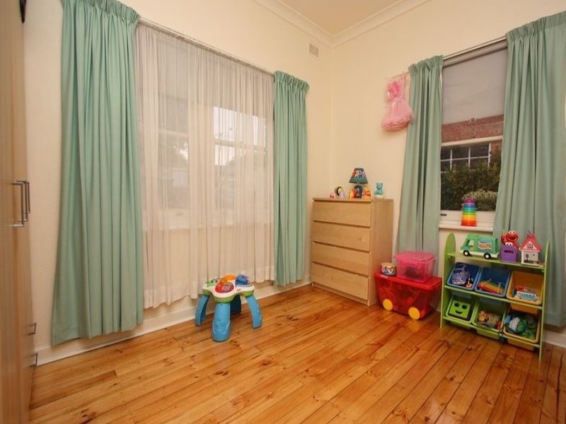 154 North East Road, Vale Park SA 5081