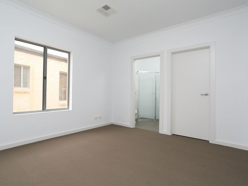25A Leander Crescent, Greenacres SA 5086