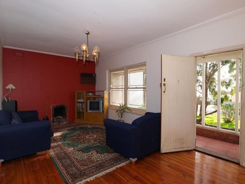 16 Learmonth Terrace, Enfield SA 5085
