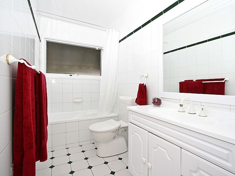 11 Bataan Road, Salisbury Heights SA 5109