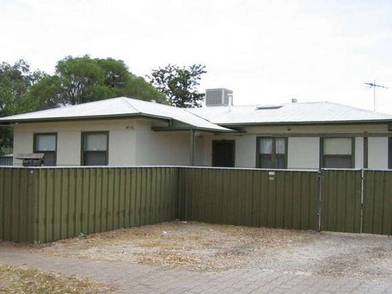 17 Gilles Crescent, Hillcrest SA 5086