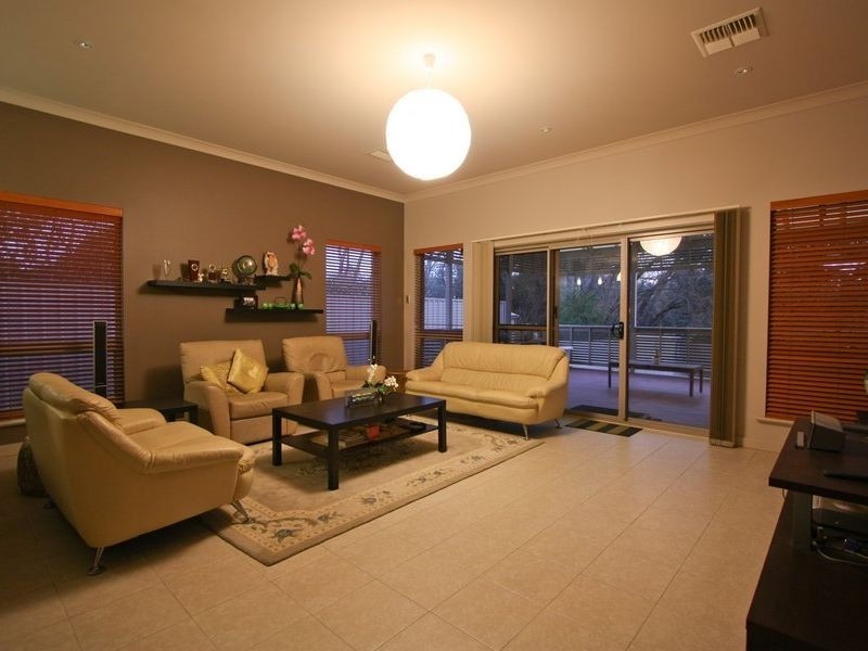 6A Selbourne Avenue, Rostrevor SA 5073