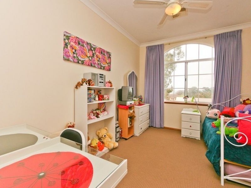 7 Hicks Court, Hayborough SA 5211