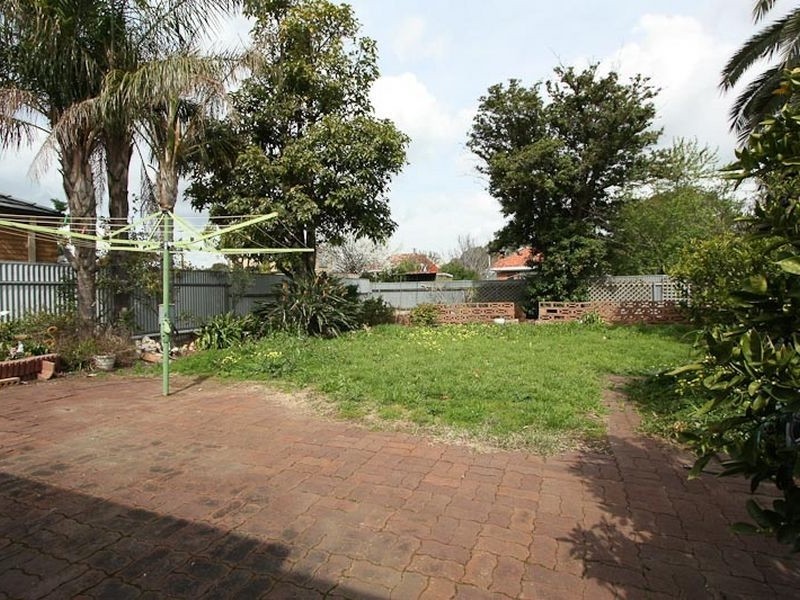 25 Livingstone Avenue, Prospect SA 5082