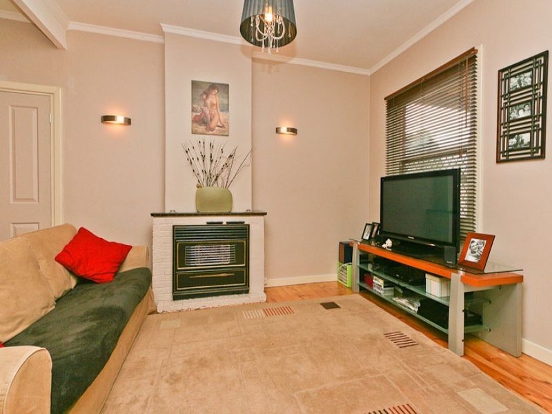 109 Frederick Road, Seaton SA 5023