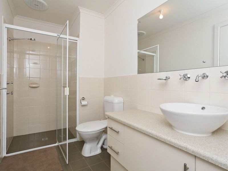 16 The Parkway, Klemzig SA 5087