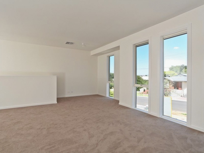 16 The Parkway, Klemzig SA 5087