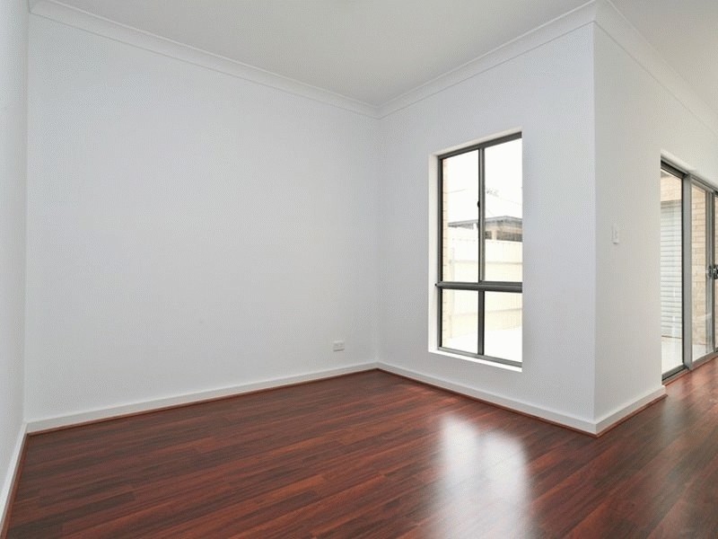 25 Leander Crescent, Greenacres SA 5086