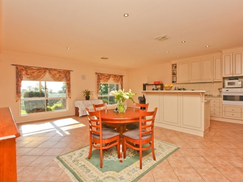 1 Elly Court, Darlington SA 5047