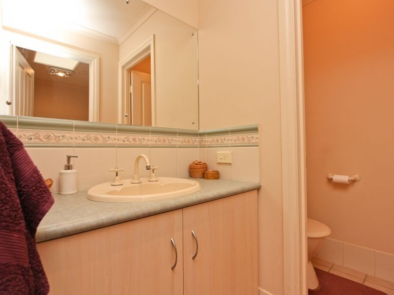 1 Elly Court, Darlington SA 5047