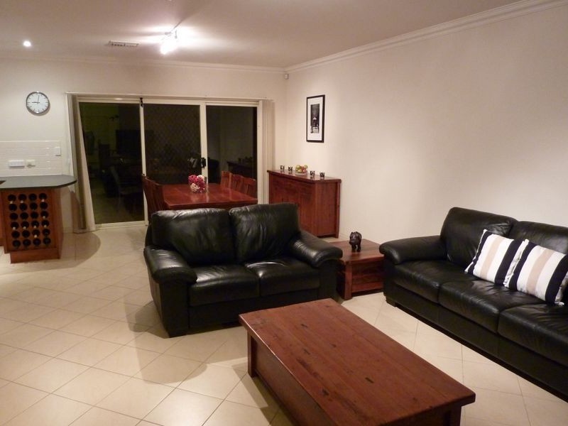 16a Thistle Avenue, Klemzig SA 5087