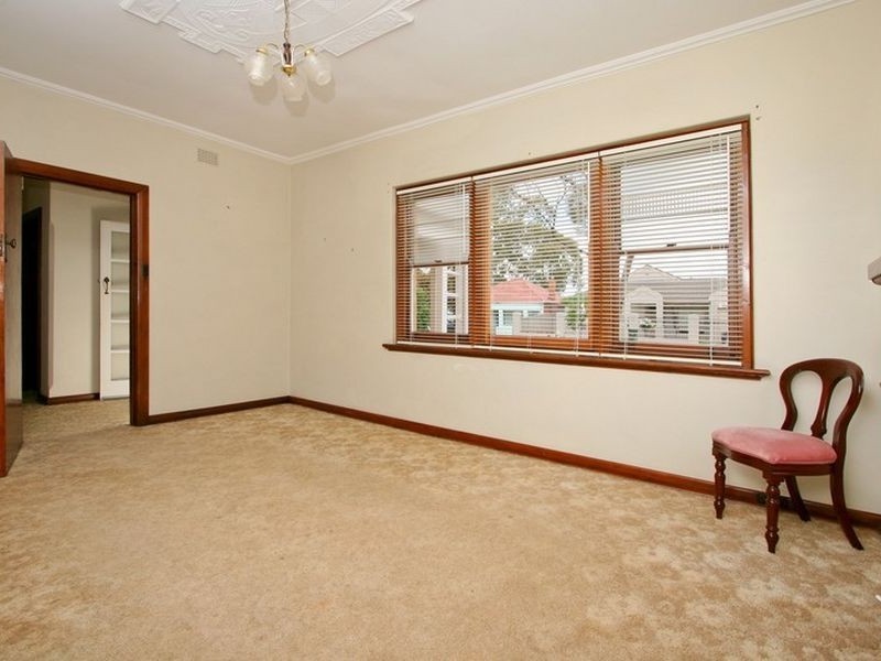 24 Romilly Avenue, Manningham SA 5086