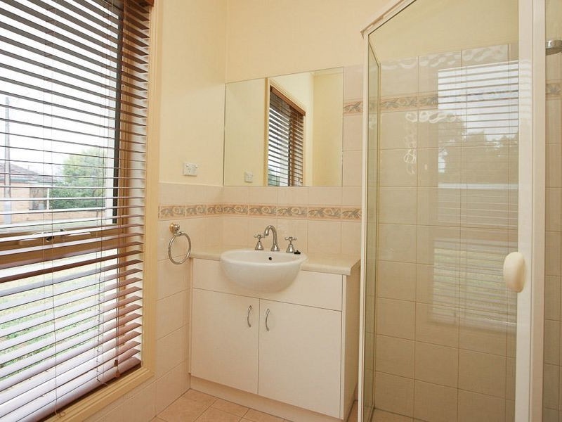 2 Frome Avenue, Hampstead Gardens SA 5086