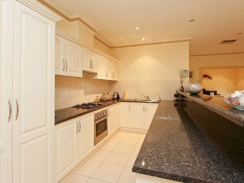 2 Frome Avenue, Hampstead Gardens SA 5086