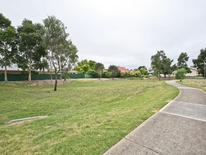1b Tribal Street, Hillcrest SA 5086