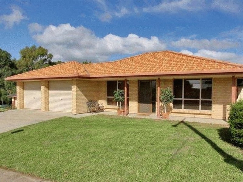 6 Aaron Avenue, Darlington SA 5047