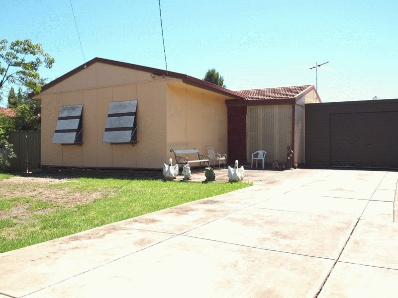 32 Princes Road, Greenacres SA 5086