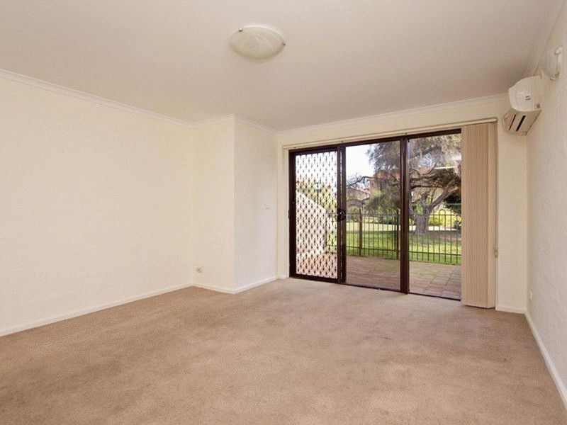 28 Sportsmans Drive, West Lakes SA 5021