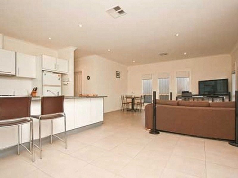 2 Nevis Avenue, Klemzig SA 5087
