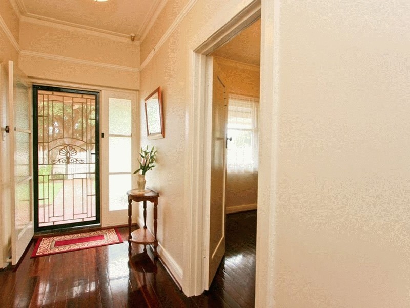 21 Robert Avenue, Broadview SA 5083
