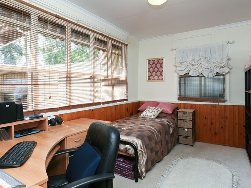 16 Enfield Avenue, Blair Athol SA 5084