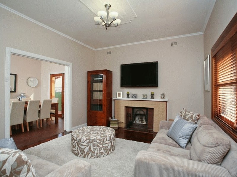 10 Ian Street, Broadview SA 5083