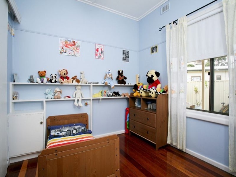 2 Leander Crescent, Greenacres SA 5086