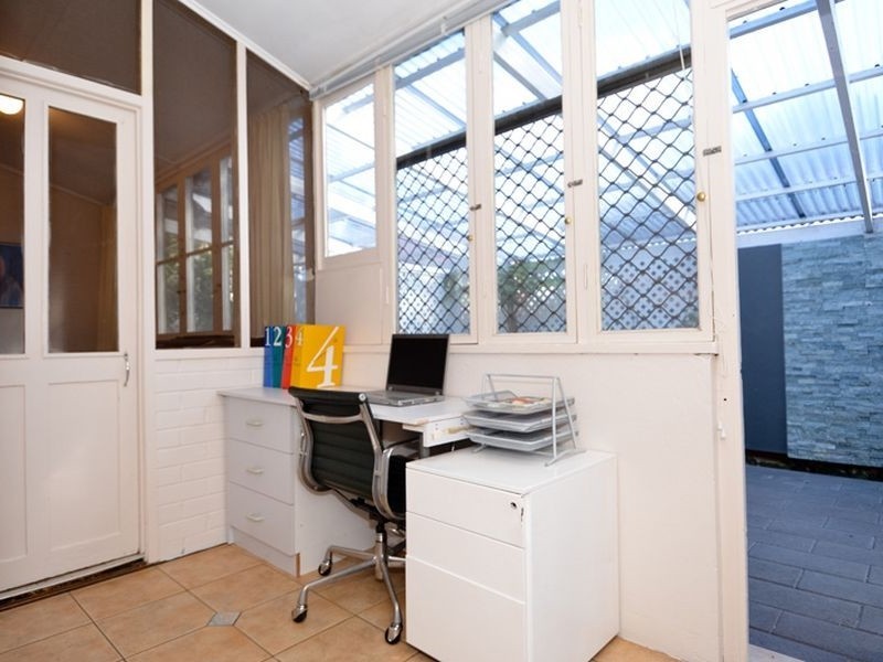 42 Hampstead Road, Broadview SA 5083