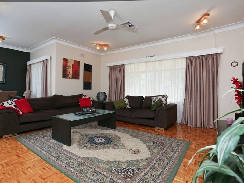 65 Wilpena Avenue, Vale Park SA 5081